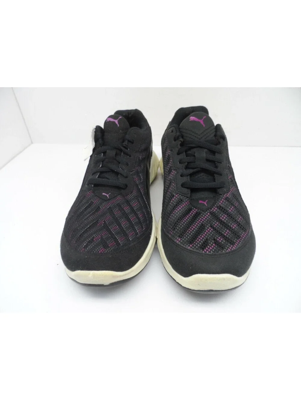 PUMA Women's Ignite Ultimate Athletic Sneakers Black/Multi-Color Size 7M